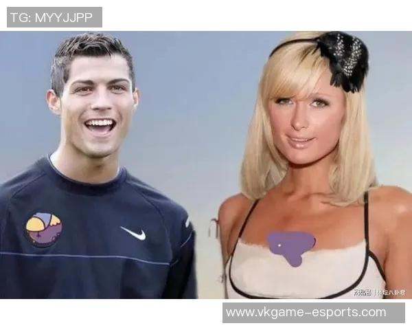 揭秘足球场上球星女友的身份与背后的精彩故事